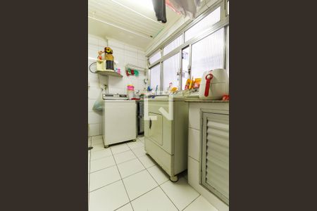 Apartamento à venda com 212m², 3 quartos e 1 vagaÁrea De Serviço