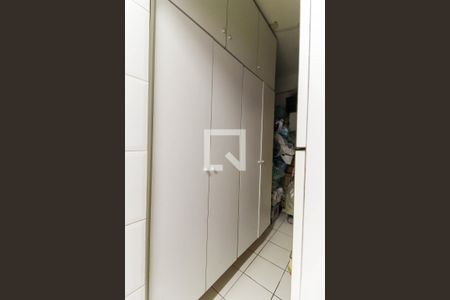 Apartamento à venda com 212m², 3 quartos e 1 vagaQuarto De Serviço
