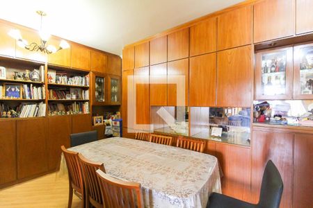 Apartamento à venda com 212m², 3 quartos e 1 vagaSala