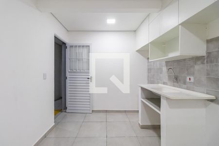 Cozinha de kitnet/studio para alugar com 1 quarto, 25m² em Parque dos Camargos, Barueri