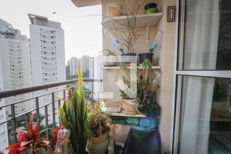 Varanda de apartamento à venda com 2 quartos, 55m² em Vila Andrade, São Paulo
