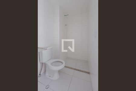 Banheiro da Suíte de apartamento à venda com 1 quarto, 24m² em Pinheiros, São Paulo