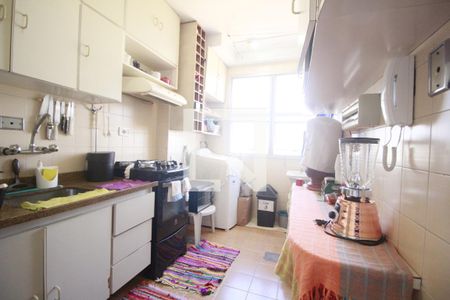 Apartamento à venda com 65m², 2 quartos e 1 vagaCozinha