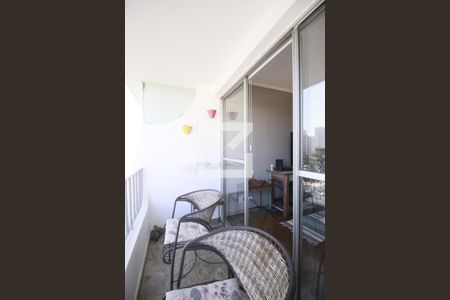 Varanda de apartamento à venda com 2 quartos, 65m² em Moema, São Paulo