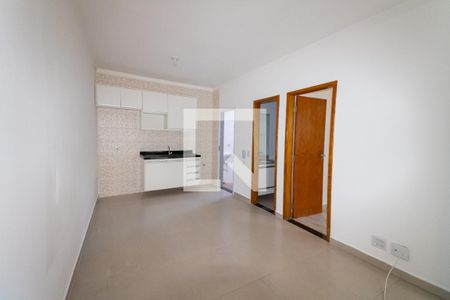 Sala/Cozinha de apartamento para alugar com 2 quartos, 28m² em Vila Prudente, São Paulo