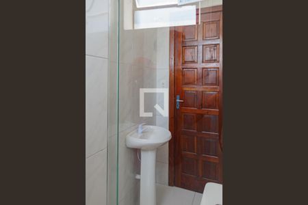 Banheiro de apartamento para alugar com 1 quarto, 3m² em Cavalhada, Porto Alegre