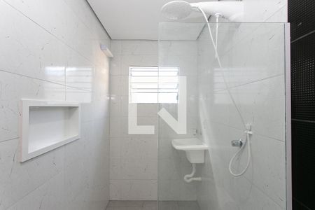 Banheiro de apartamento para alugar com 1 quarto, 25m² em Vila Aricanduva, São Paulo
