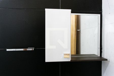 Banheiro de apartamento para alugar com 1 quarto, 25m² em Vila Aricanduva, São Paulo