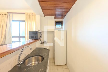 Sala/Cozinha de kitnet/studio para alugar com 1 quarto, 35m² em Consolação, São Paulo