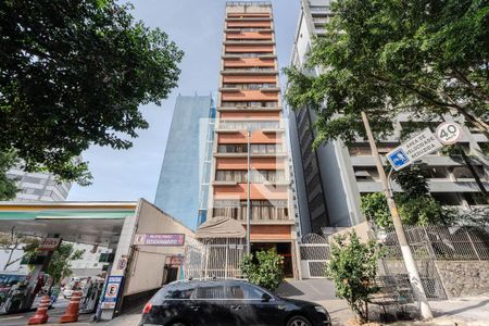 Studio para alugar com 35m², 1 quarto e sem vaga Studio para alugar com 35m², 1 quarto e sem vagaFachada