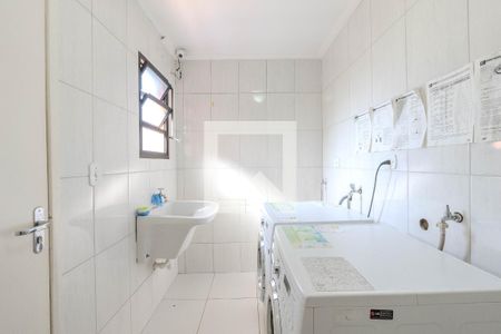 Studio para alugar com 35m², 1 quarto e sem vaga Studio para alugar com 35m², 1 quarto e sem vagaLavanderia
