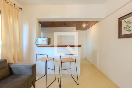 Sala/Cozinha de kitnet/studio para alugar com 1 quarto, 35m² em Consolação, São Paulo