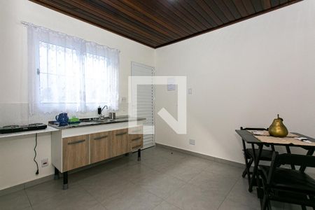 Cozinha de apartamento para alugar com 1 quarto, 25m² em Vila Aricanduva, São Paulo