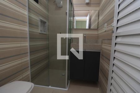 Banheiro de kitnet/studio à venda com 0 quarto, 28m² em Vila Carrão, São Paulo