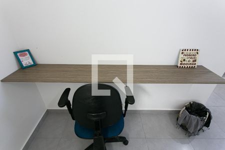 Studio - Mesa e Cadeira de apartamento para alugar com 1 quarto, 18m² em Vila Aricanduva, São Paulo