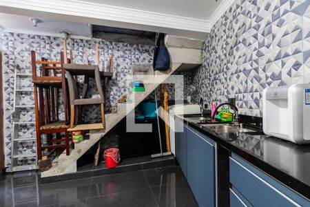 Casa à venda com 250m², 4 quartos e 2 vagas Casa à venda com 250m², 4 quartos e 2 vagasDormitório 3 - Área de Serviço