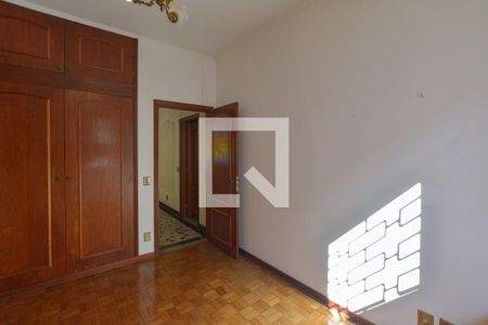 Casa à venda com 200m², 4 quartos e 2 vagasQuarto 4