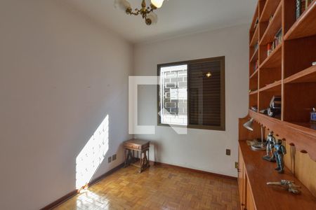 Casa à venda com 200m², 4 quartos e 2 vagasQuarto 4