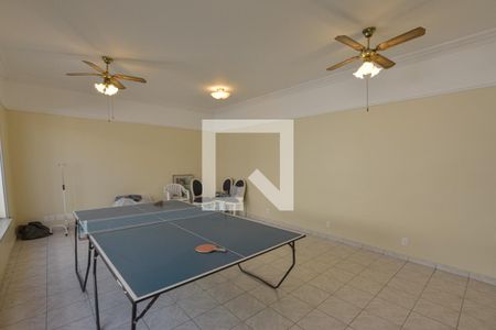 Casa à venda com 200m², 4 quartos e 2 vagasQuarto de Serviço 3