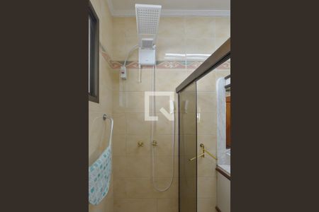 Casa à venda com 200m², 4 quartos e 2 vagasBanheiro da Suíte 1