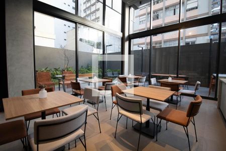 Studio à venda com 25m², 1 quarto e sem vagaÁrea comum - Salão de festas