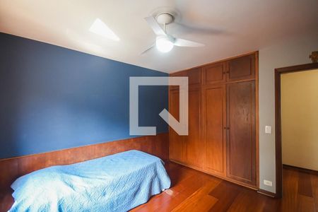 Casa à venda com 620m², 5 quartos e 5 vagas Casa à venda com 620m², 5 quartos e 5 vagasQuarto 2