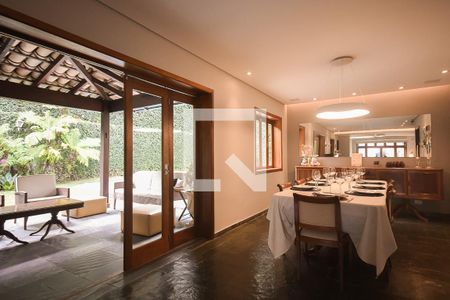 Sala de Jantar de casa à venda com 5 quartos, 620m² em Jardim Guedala, São Paulo