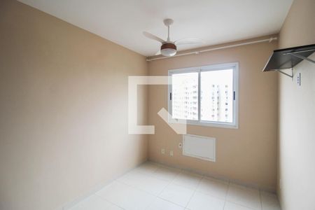 Quarto 1 de apartamento para alugar com 2 quartos, 56m² em Metrópole, Nova Iguaçu