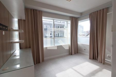 Quarto de apartamento para alugar com 2 quartos, 99m² em Centro, Florianópolis