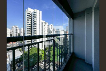 Sacada de apartamento à venda com 1 quarto, 33m² em Campo Belo, São Paulo
