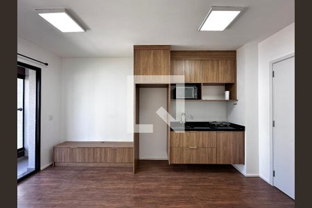 Sala/Cozinha de apartamento para alugar com 1 quarto, 33m² em Campo Belo, São Paulo