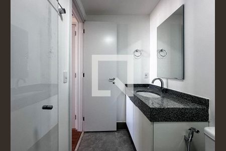 Apartamento à venda com 33m², 1 quarto e sem vagaBanheiro