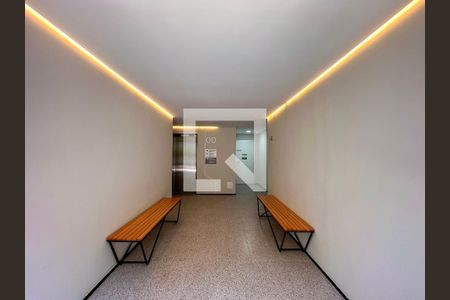 Apartamento à venda com 33m², 1 quarto e sem vagaHall Social bloco