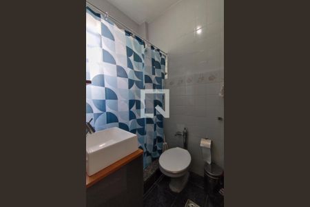 Banheiro Social de apartamento para alugar com 1 quarto, 48m² em Copacabana, Rio de Janeiro