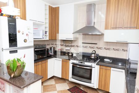 Casa à venda com 170m², 3 quartos e 2 vagas Casa à venda com 170m², 3 quartos e 2 vagasCozinha