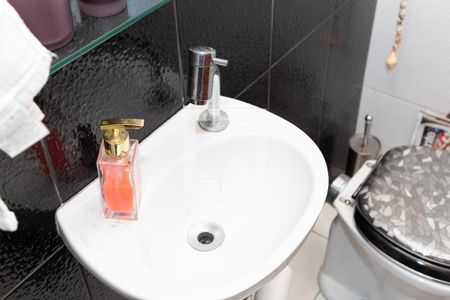 Lavabo de casa à venda com 3 quartos, 170m² em Vila Rosalia, Guarulhos