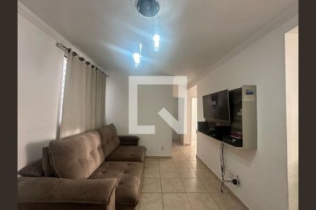 Sala de apartamento à venda com 3 quartos, 58m² em Camargos, Belo Horizonte