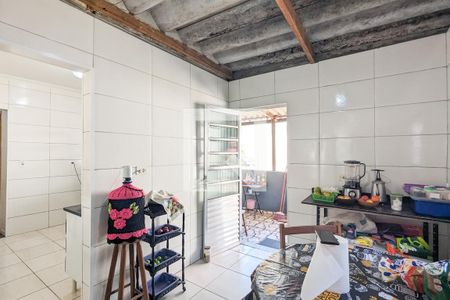 Casa à venda com 385m², 3 quartos e 10 vagasCozinha