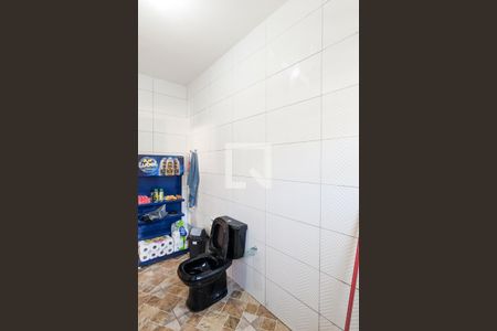 Casa à venda com 385m², 3 quartos e 10 vagasBanheiro 2
