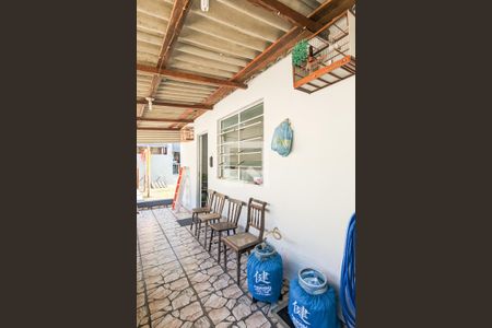 Casa à venda com 385m², 3 quartos e 10 vagasÁrea de serviço 1