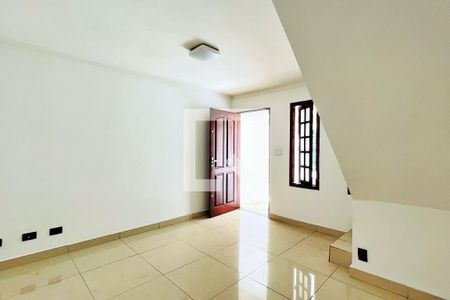 Sala de casa para alugar com 2 quartos, 129m² em Residencial Parque Cumbica, Guarulhos