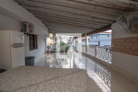 Casa à venda com 178m², 3 quartos e 2 vagas Casa à venda com 178m², 3 quartos e 2 vagasVaranda / área de lazer