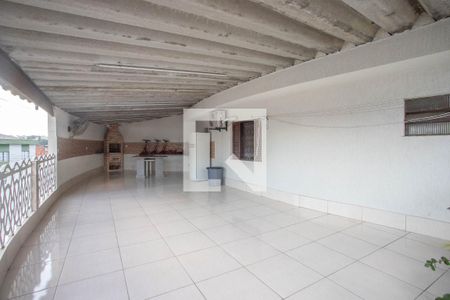 Casa à venda com 178m², 3 quartos e 2 vagas Casa à venda com 178m², 3 quartos e 2 vagasVaranda / área de lazer