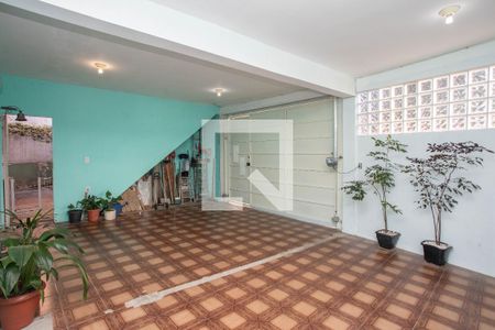 Casa à venda com 178m², 3 quartos e 2 vagas Casa à venda com 178m², 3 quartos e 2 vagasGaragem