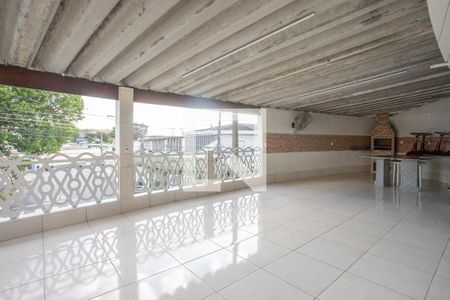 Casa à venda com 178m², 3 quartos e 2 vagas Casa à venda com 178m², 3 quartos e 2 vagasVaranda / área de lazer
