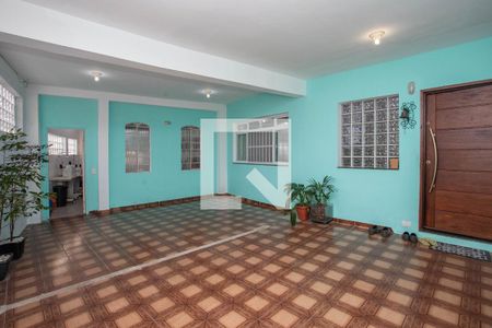 Casa à venda com 178m², 3 quartos e 2 vagas Casa à venda com 178m², 3 quartos e 2 vagasGaragem