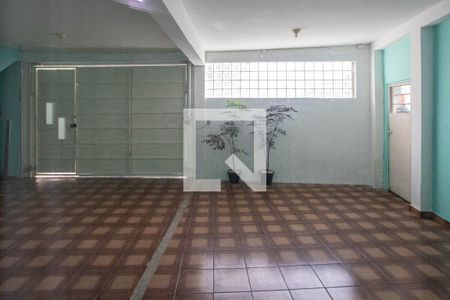 Vista da sala  de casa à venda com 3 quartos, 178m² em Piraporinha, Diadema