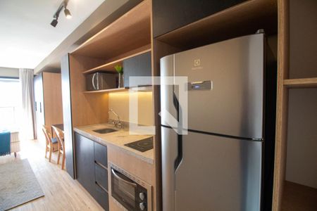 Studio para alugar com 33m², 1 quarto e 1 vaga Studio para alugar com 33m², 1 quarto e 1 vagaCozinha