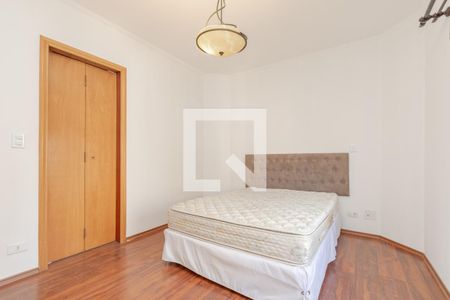 Apartamento à venda com 217m², 4 quartos e 4 vagasSuíte 2