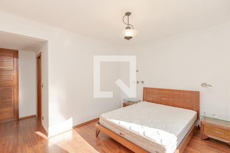 Apartamento à venda com 217m², 4 quartos e 4 vagasSuíte 1